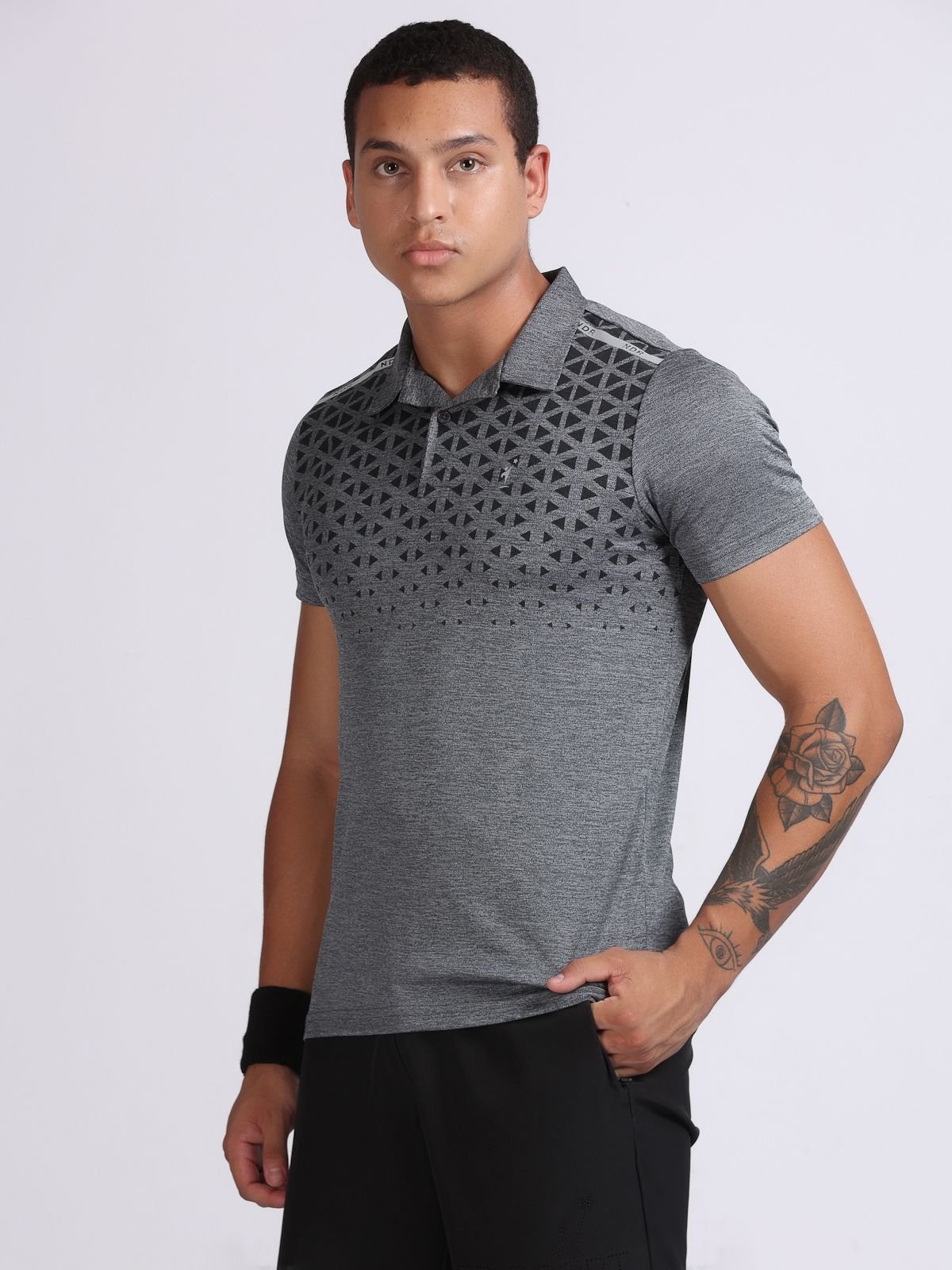 T-shirt Milanz Illustrated Print Dark Grey Left Style